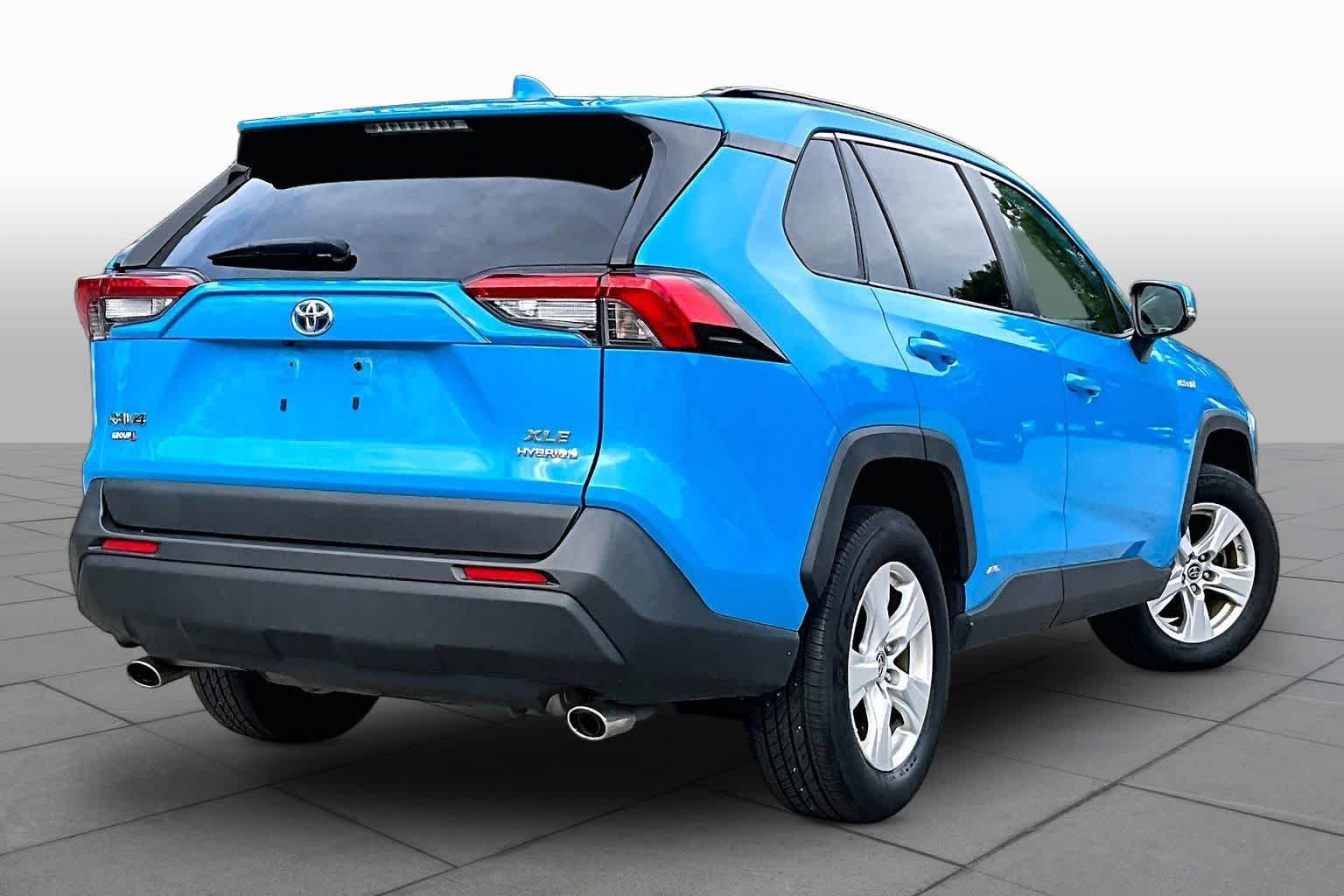 Used 2019 Blue Flame Toyota Hybrid XLE image 12