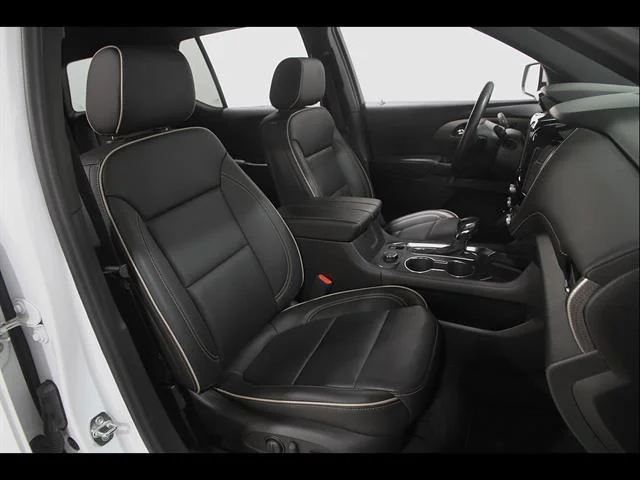 Certified Used 2022 Summit White Chevrolet Premier image 19