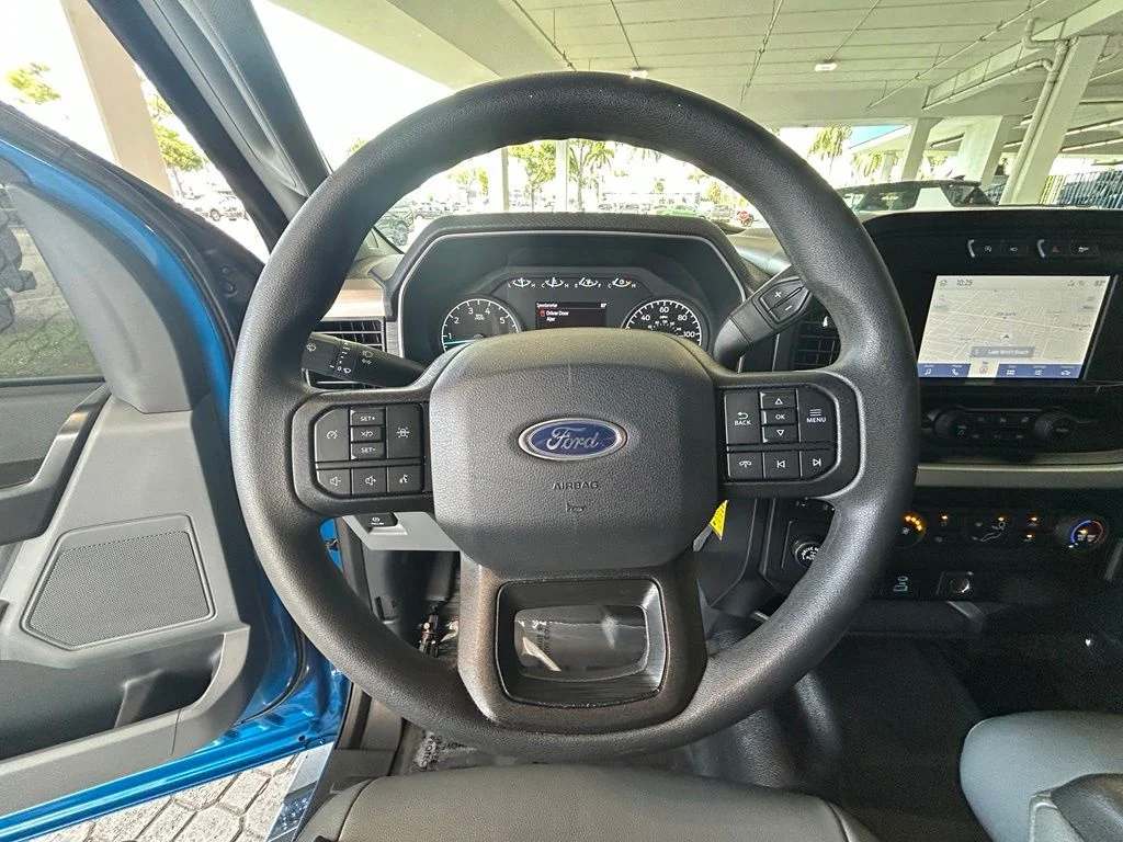Certified Used 2021 Blue Metallic Ford XL image 15