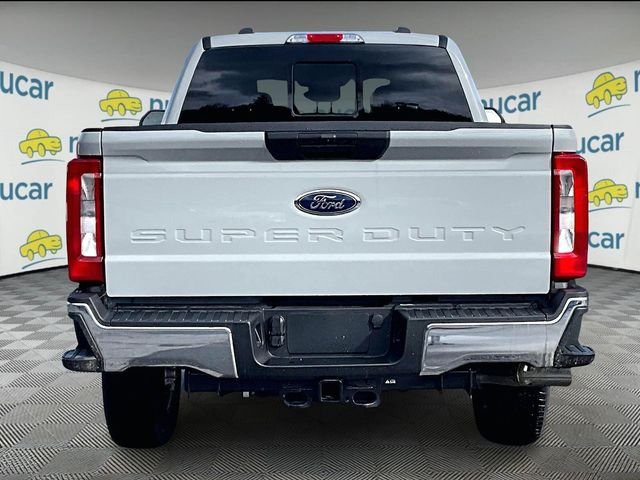 New 2026 White Ford XLT image 5