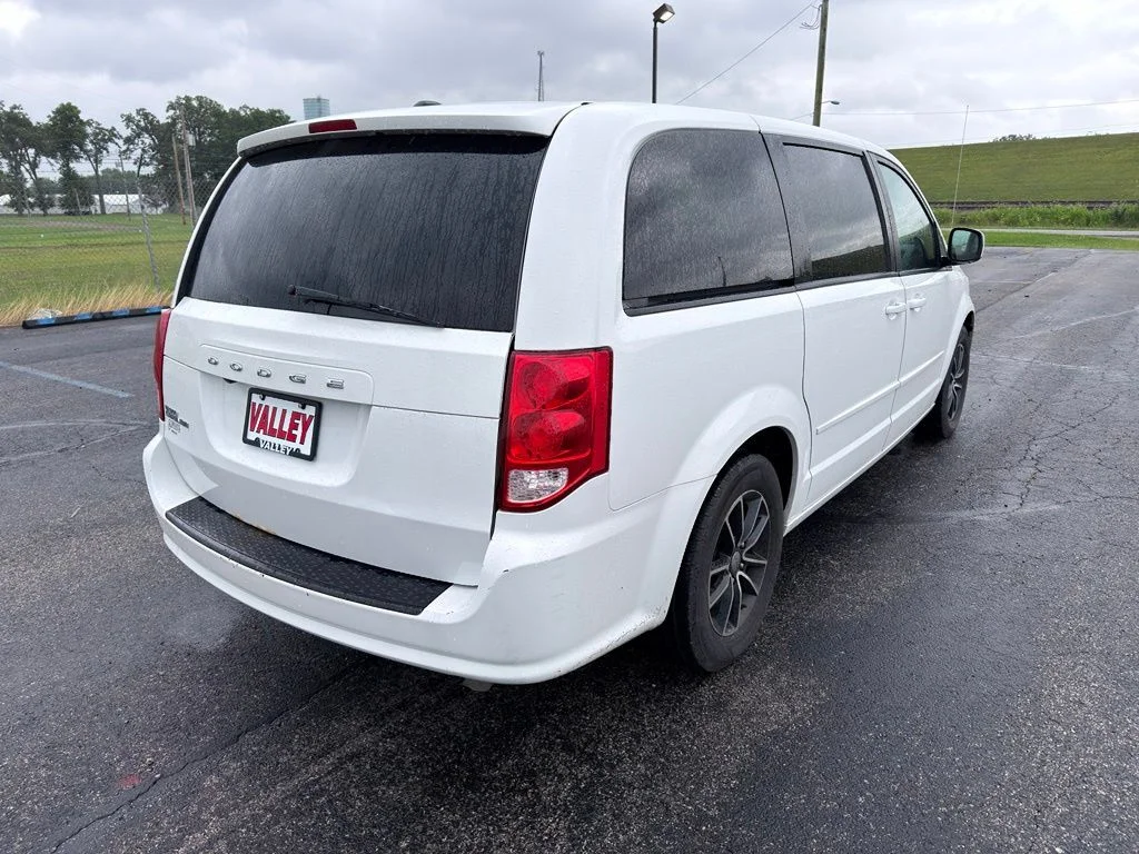 Used 2017 White Dodge SE Plus image 11