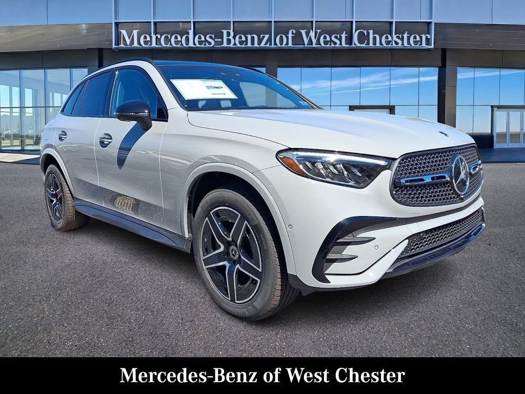 New 2027 MANUFAKTUR Alpine Grey Mercedes-Benz GLC 300 image 1