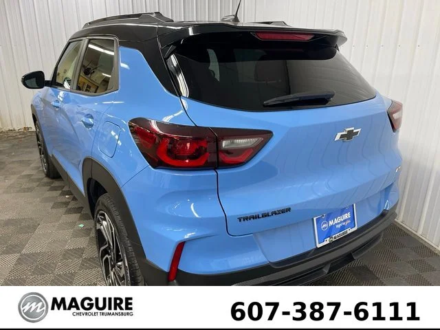 Used 2024 Blue Chevrolet RS image 9