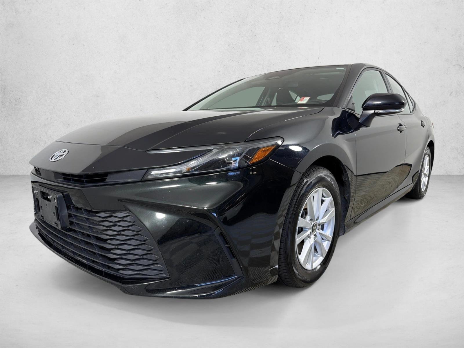 Used 2025 Midnight Black Metallic Toyota LE image 7