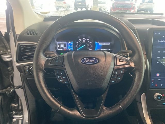 Used 2022 Gray Ford SEL image 14