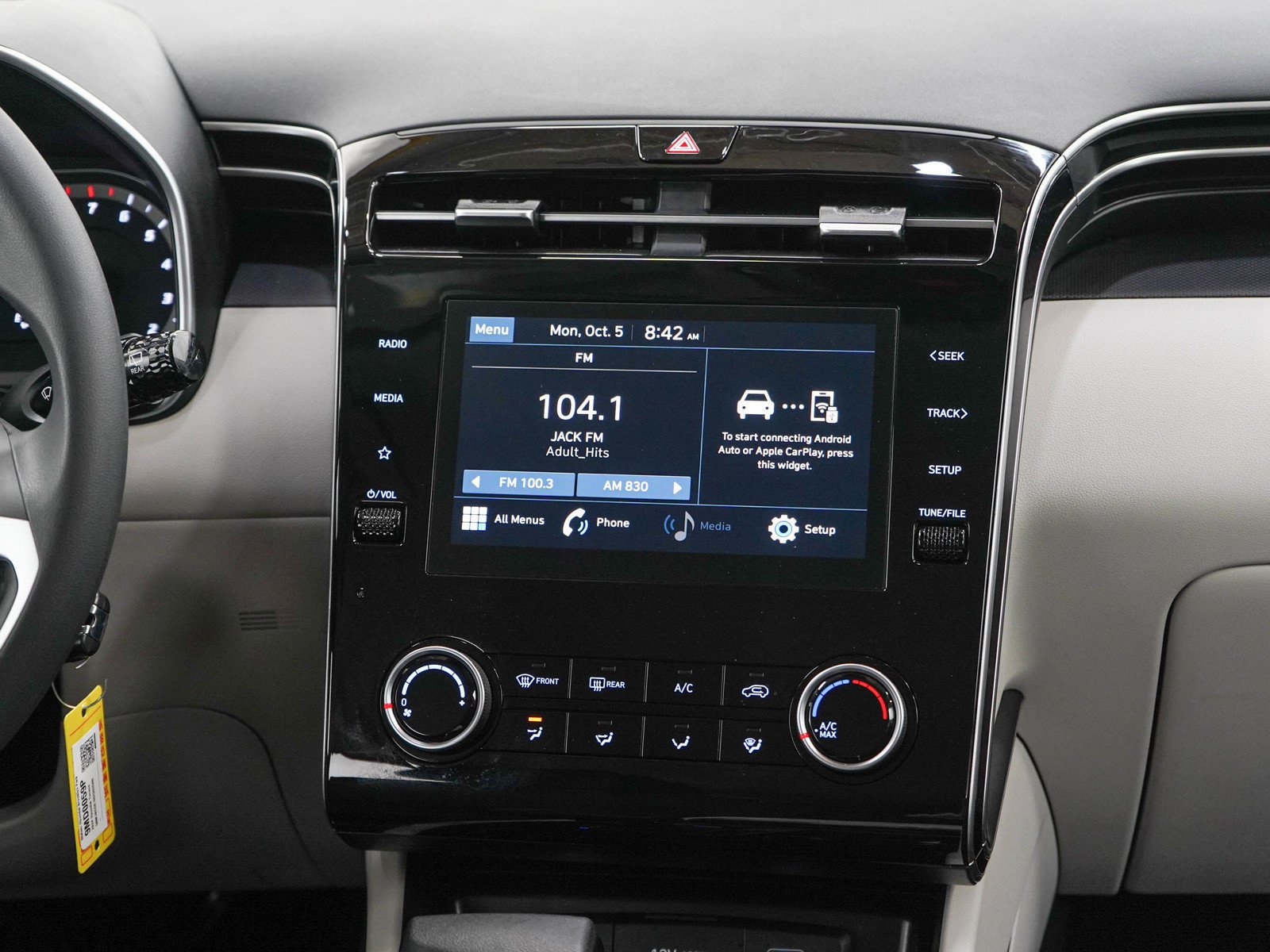 2024 Hyundai Tucson SE - Photo 15