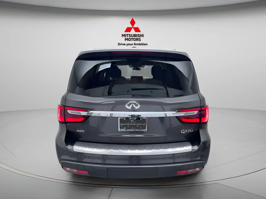 Used 2024 Anthracite Gray INFINITI LUXE image 5