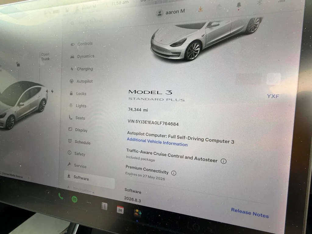 Used 2020 White Tesla Standard Range Plus image 4