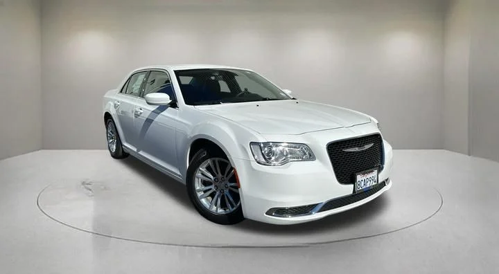 2018 Chrysler 300