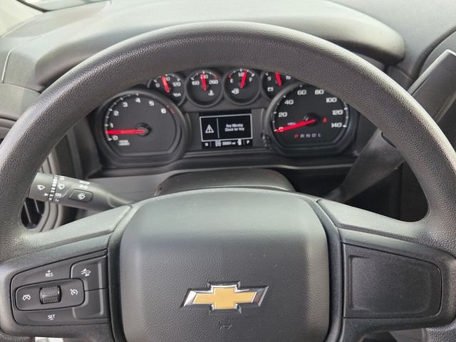 Used 2025 White Chevrolet Custom image 21
