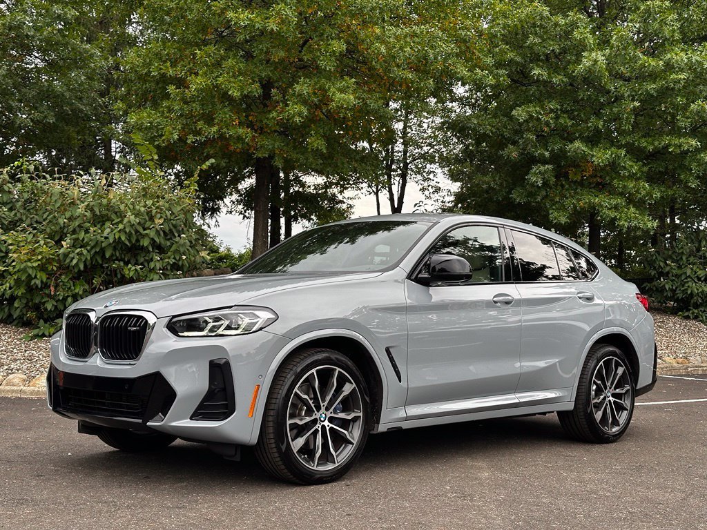 2023 BMW X4