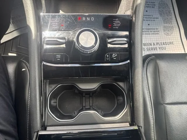 2022 Jeep Grand Cherokee Overland - Photo 35