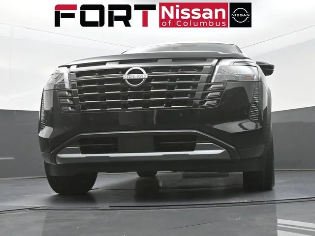 New 2026 Super Black Nissan Platinum image 35
