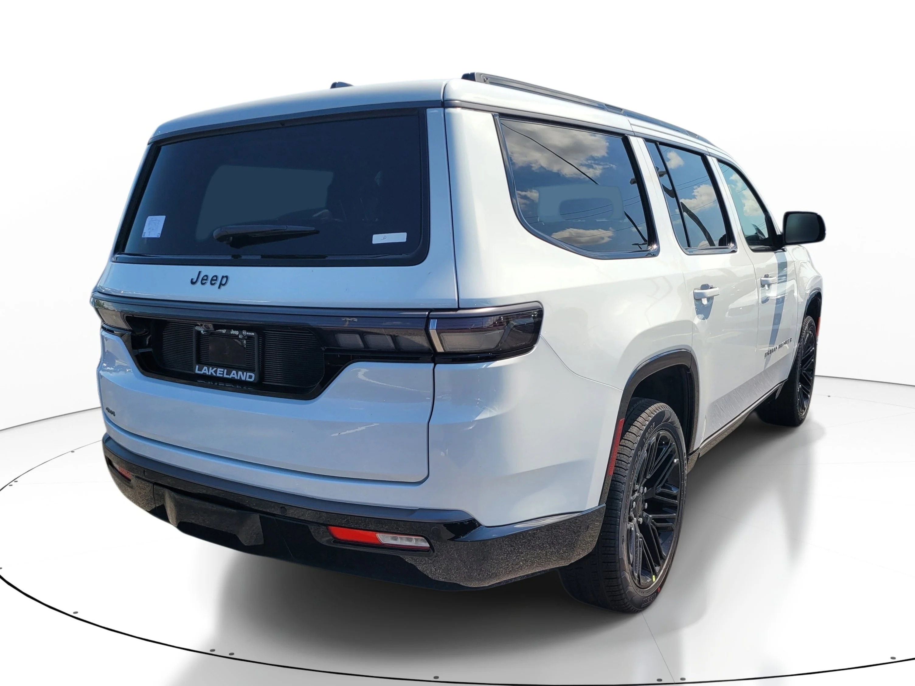 New 2026 Bright White Clearcoat Jeep Limited Reserve image 5