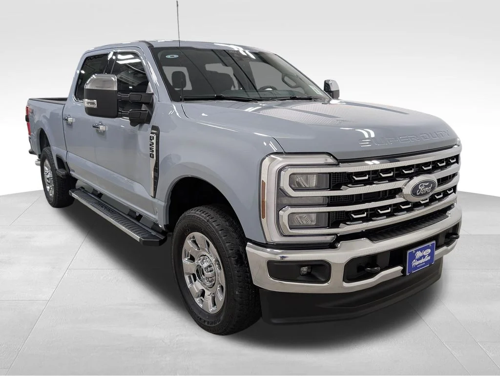 New 2026 Glacier Gray Metallic Tri-Coat Ford F-250® Lariat® image 25