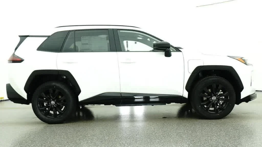New 2026 Ice Cap Toyota SE image 27