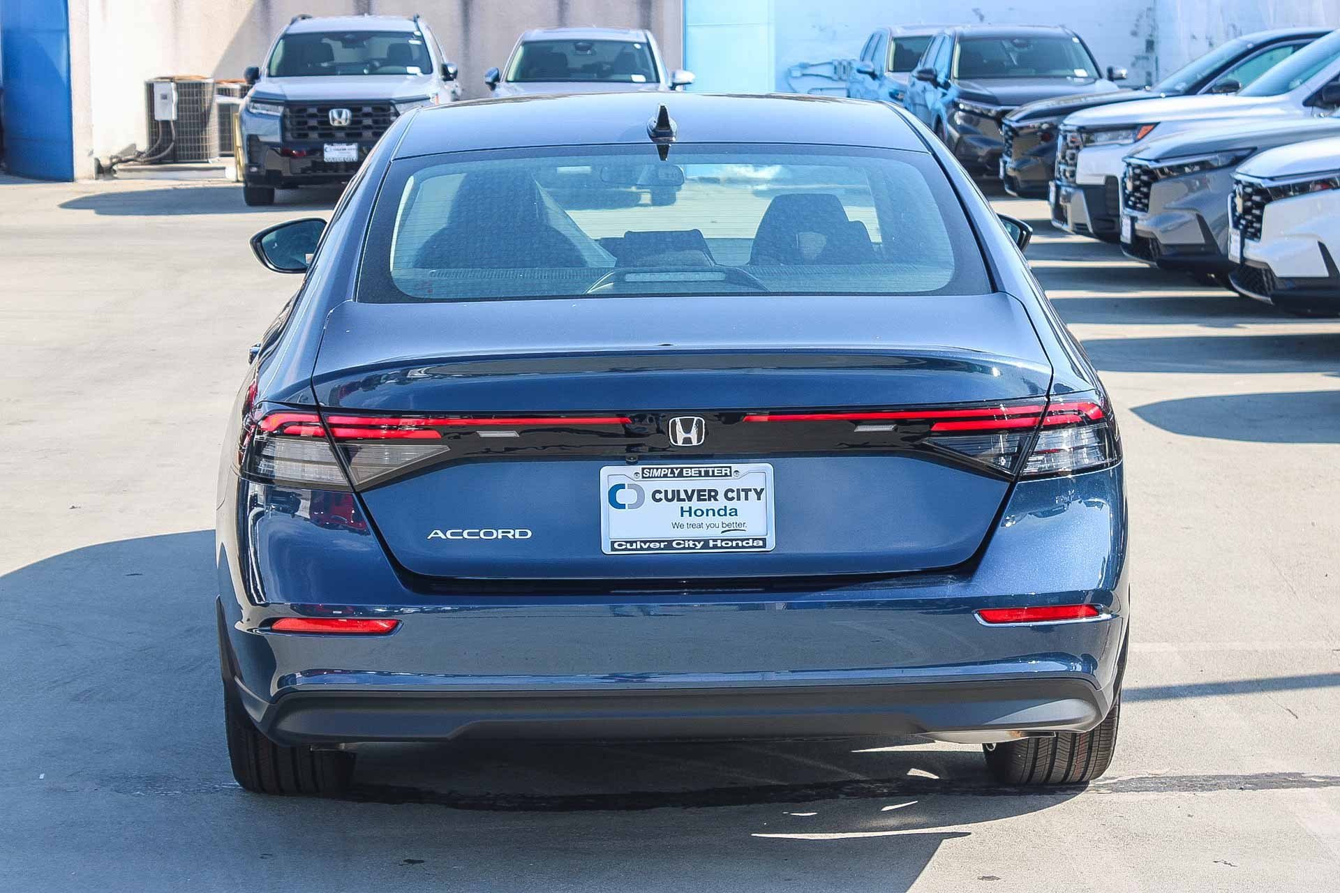 New 2026 Canyon River Blue Metallic Honda SE image 7