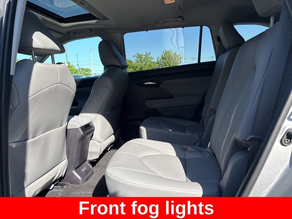 Used 2023 Silver Toyota XLE image 13