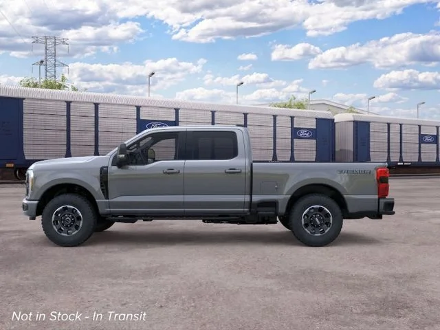 New 2026 Carbonized Gray Metallic Ford XLT image 3