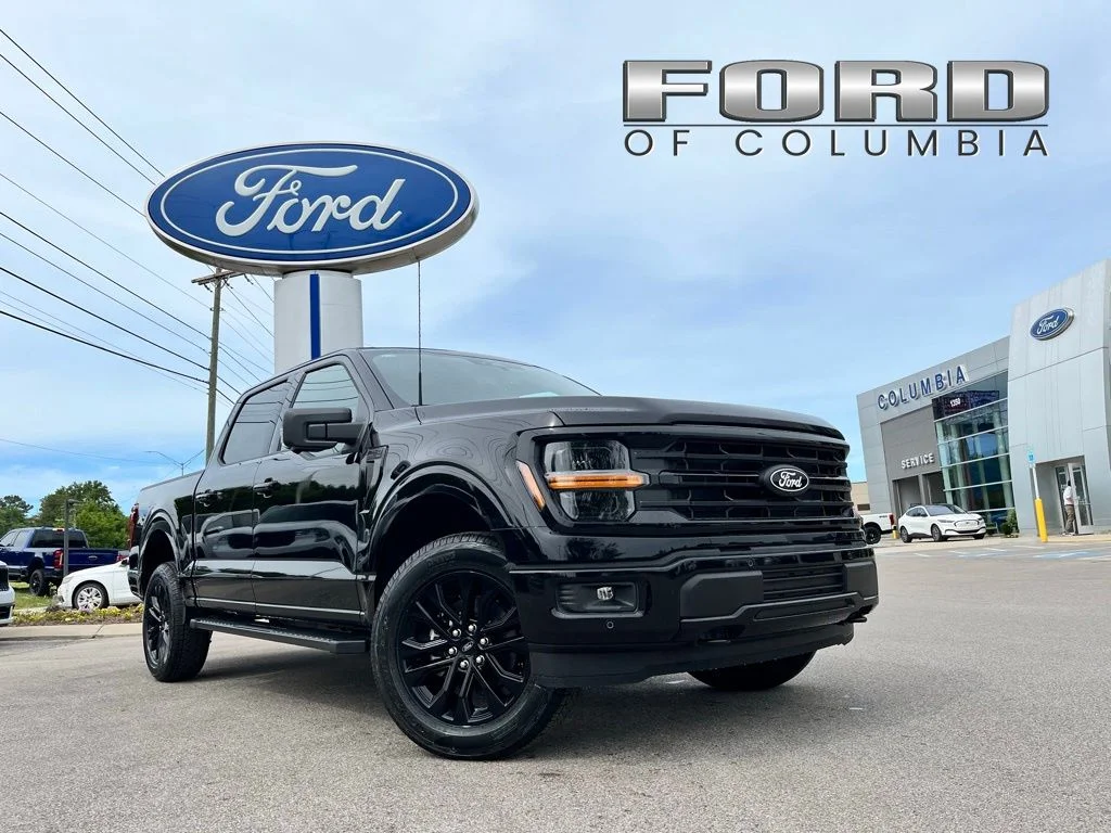 New 2026 Black Ford XLT image 1