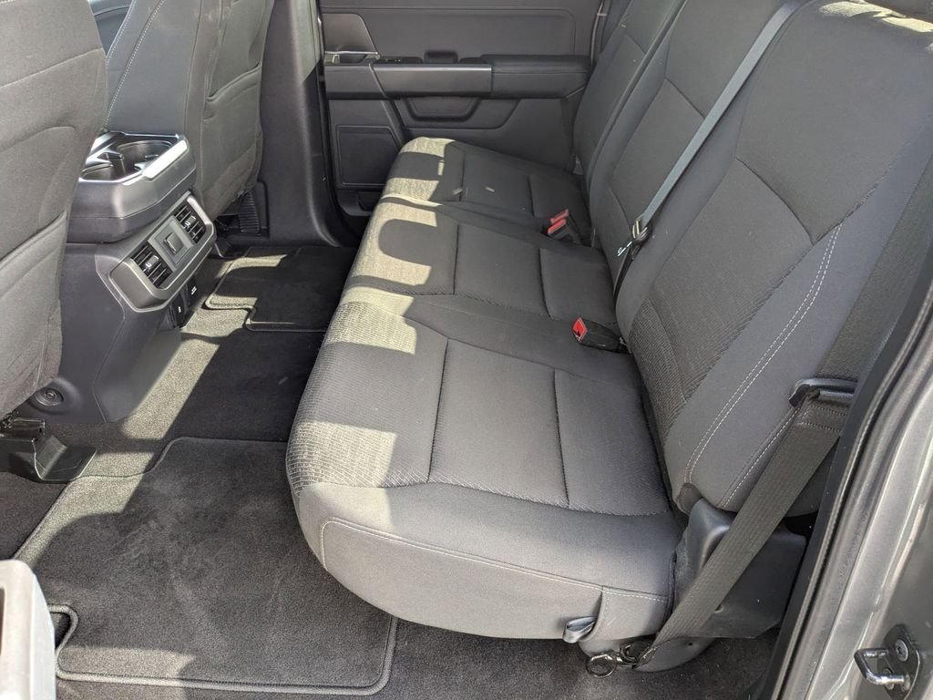 Used 2024  Ford XLT image 19