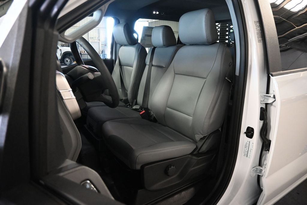 New 2026 Oxford White Ford XL image 11