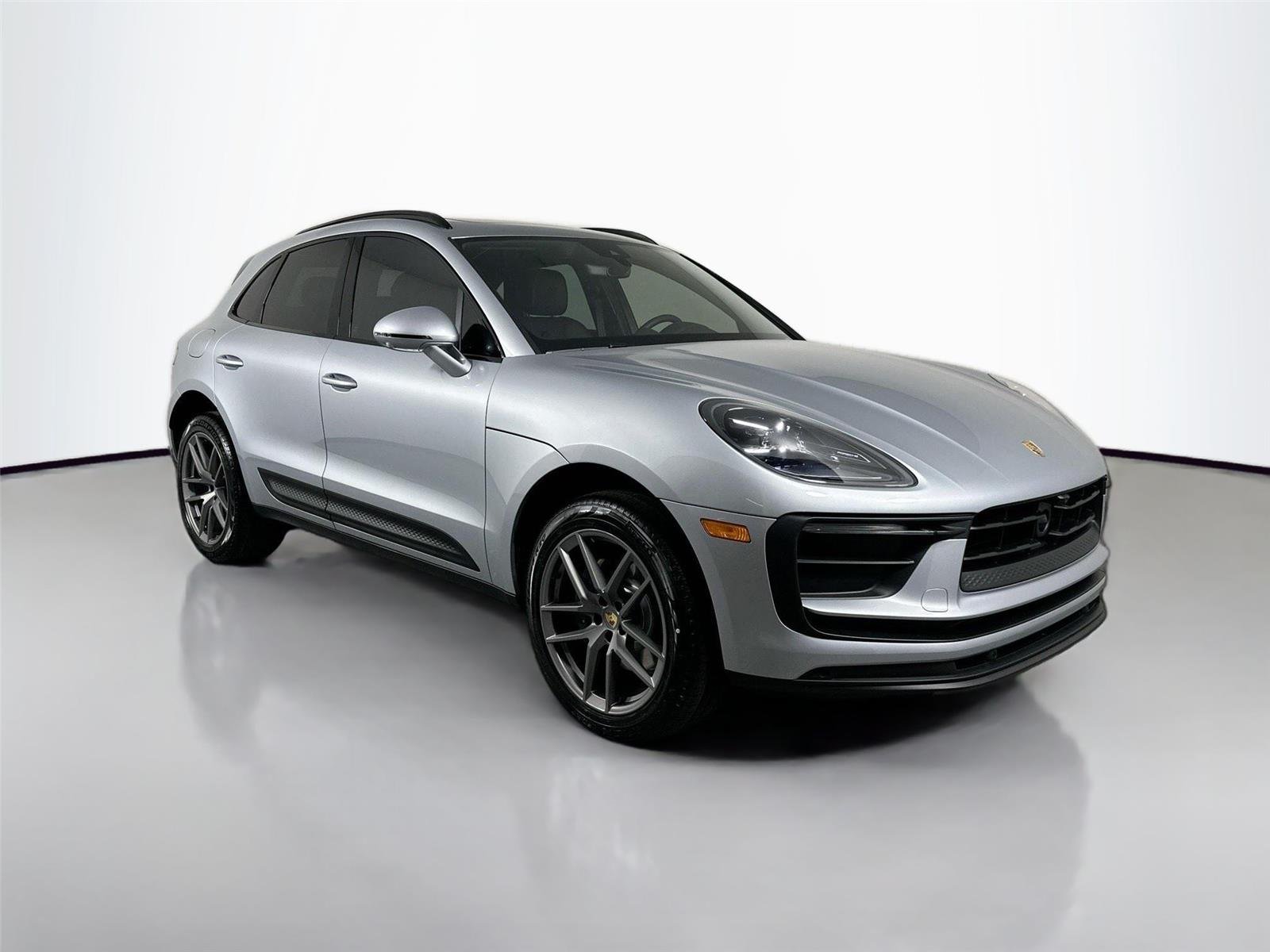 Used 2026 Dolomite Silver Metallic Porsche  image 9