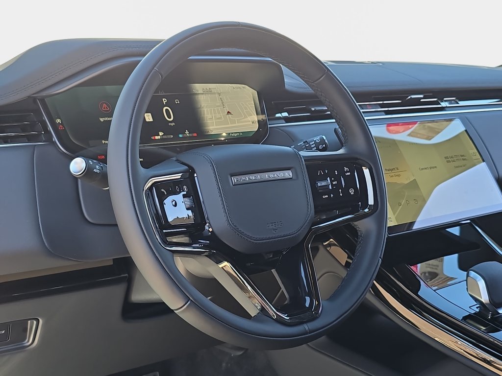 New 2027 Santorini Black LAND ROVER Dynamic SE P400 image 17