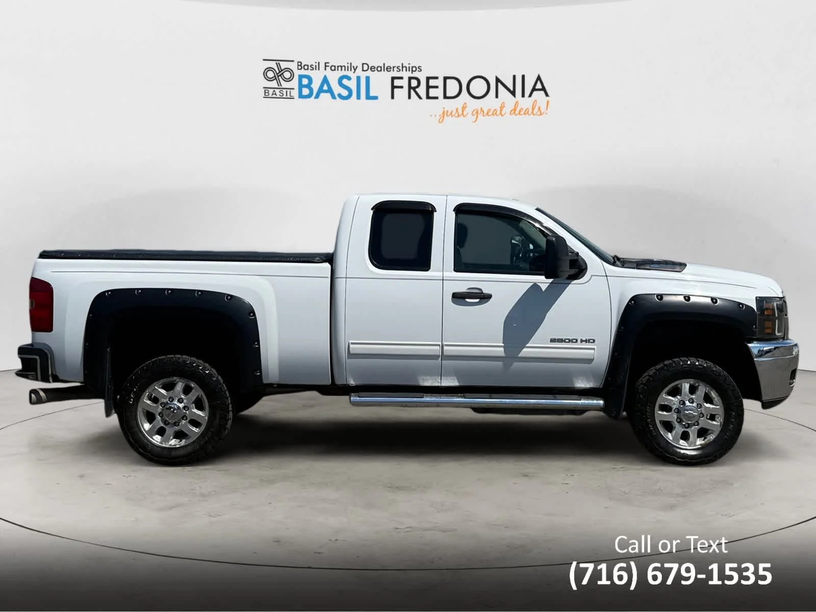Used 2012 SUMMIT WHITE Chevrolet LT image 10