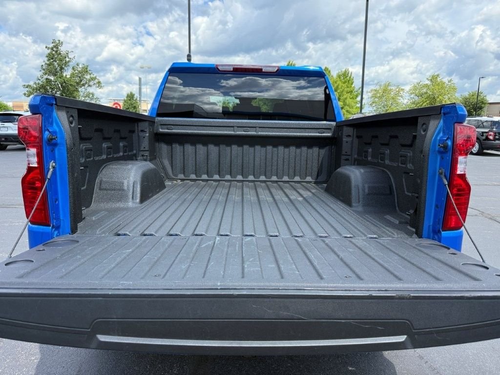 Used 2026 Blue Chevrolet LT image 6