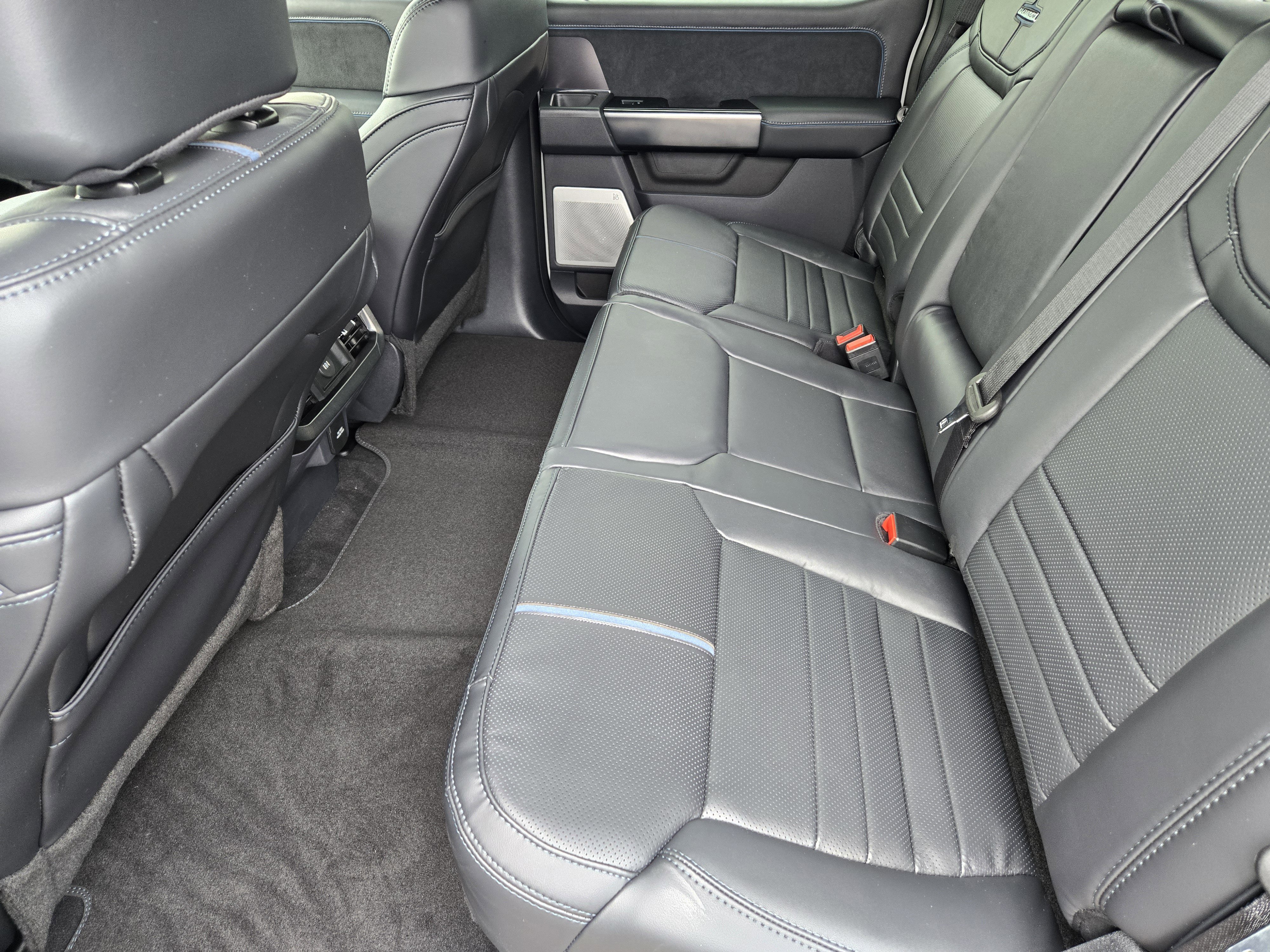 New 2026 Avalanche Ford F-250 Platinum image 20