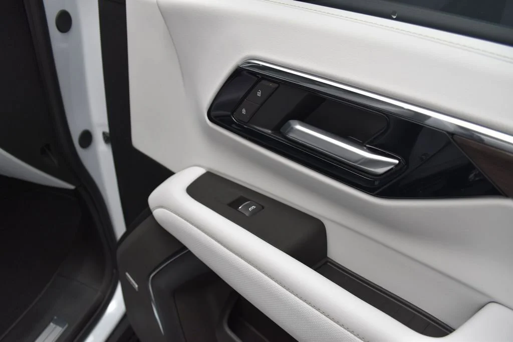 New 2026 Polar White Tricoat Chevrolet Premier image 45