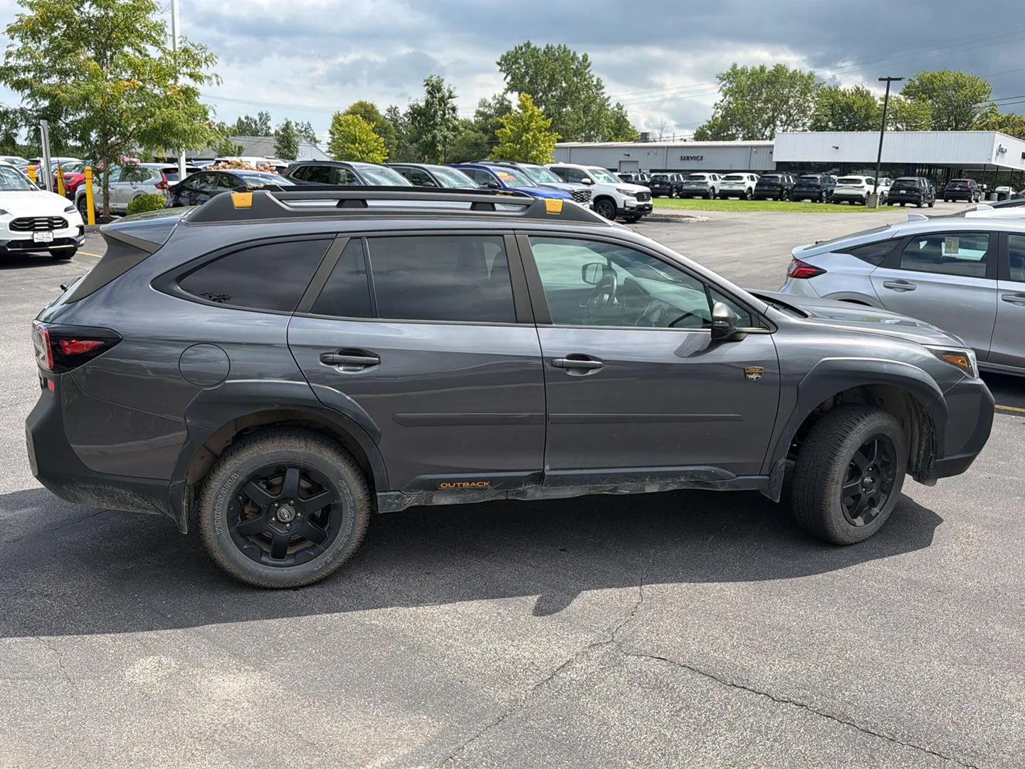 Used 2022 Magnetite Gray Metallic Subaru Wilderness image 8