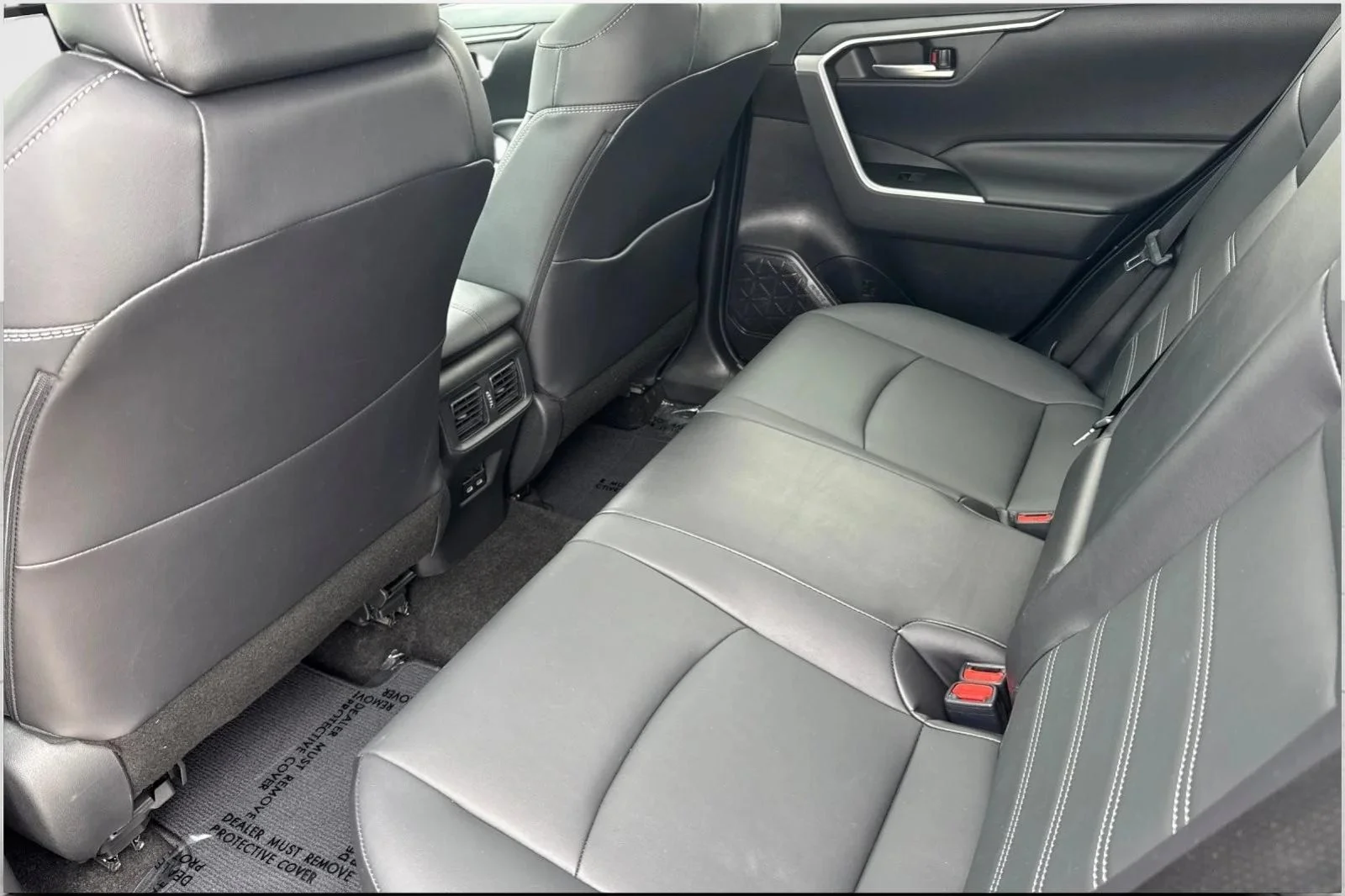 Certified Used 2023 MAGNETIC GRAY Toyota XLE Premium image 10
