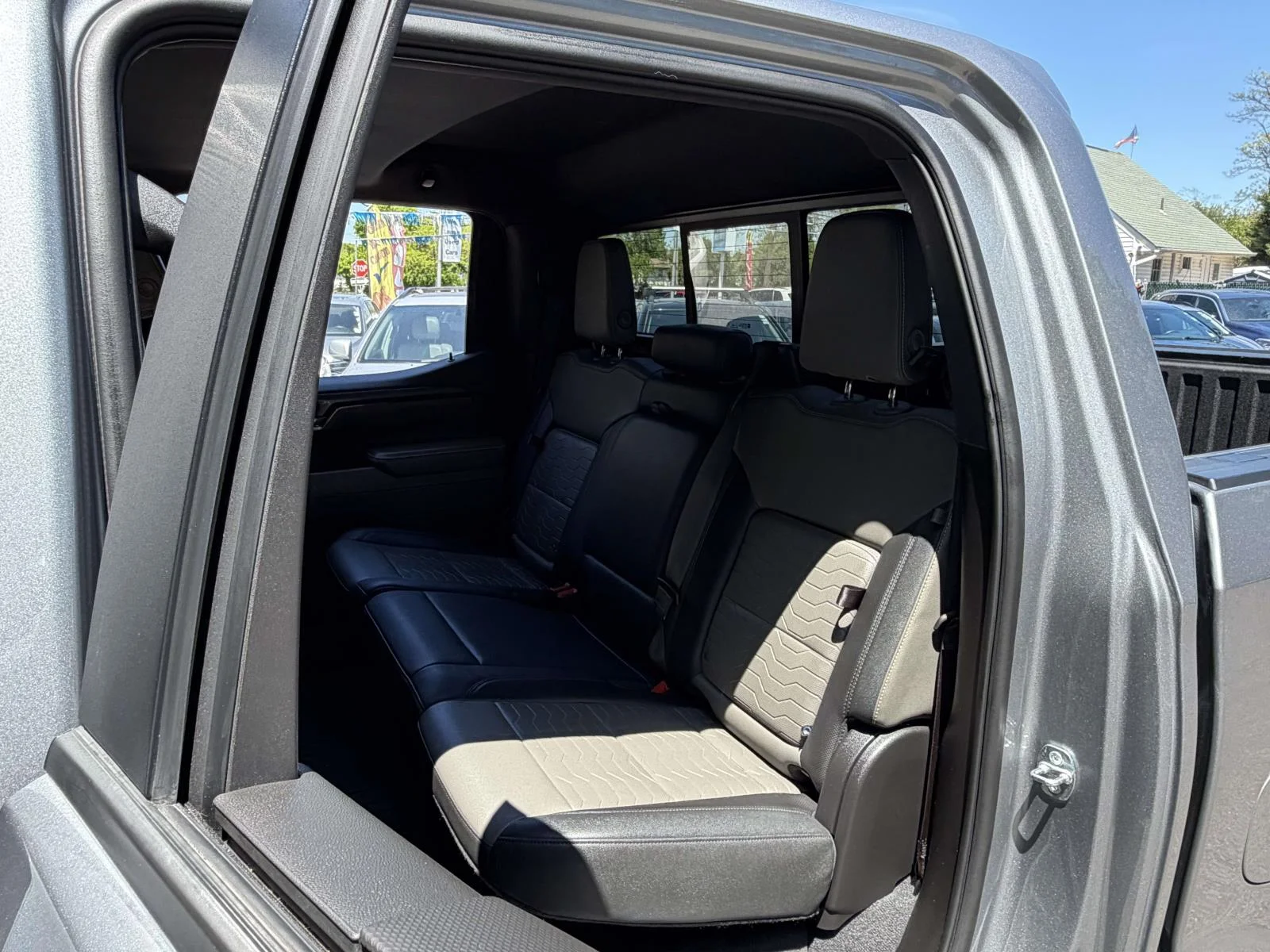 Used 2023 Gray Chevrolet ZR2 image 18