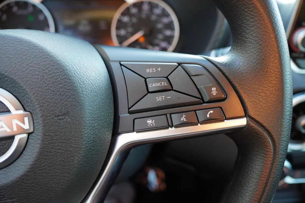 Used 2024 Atlantic Gray Metallic Nissan SV image 27