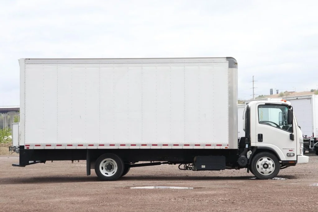 Used 2023 Arctic White Chevrolet Base image 10