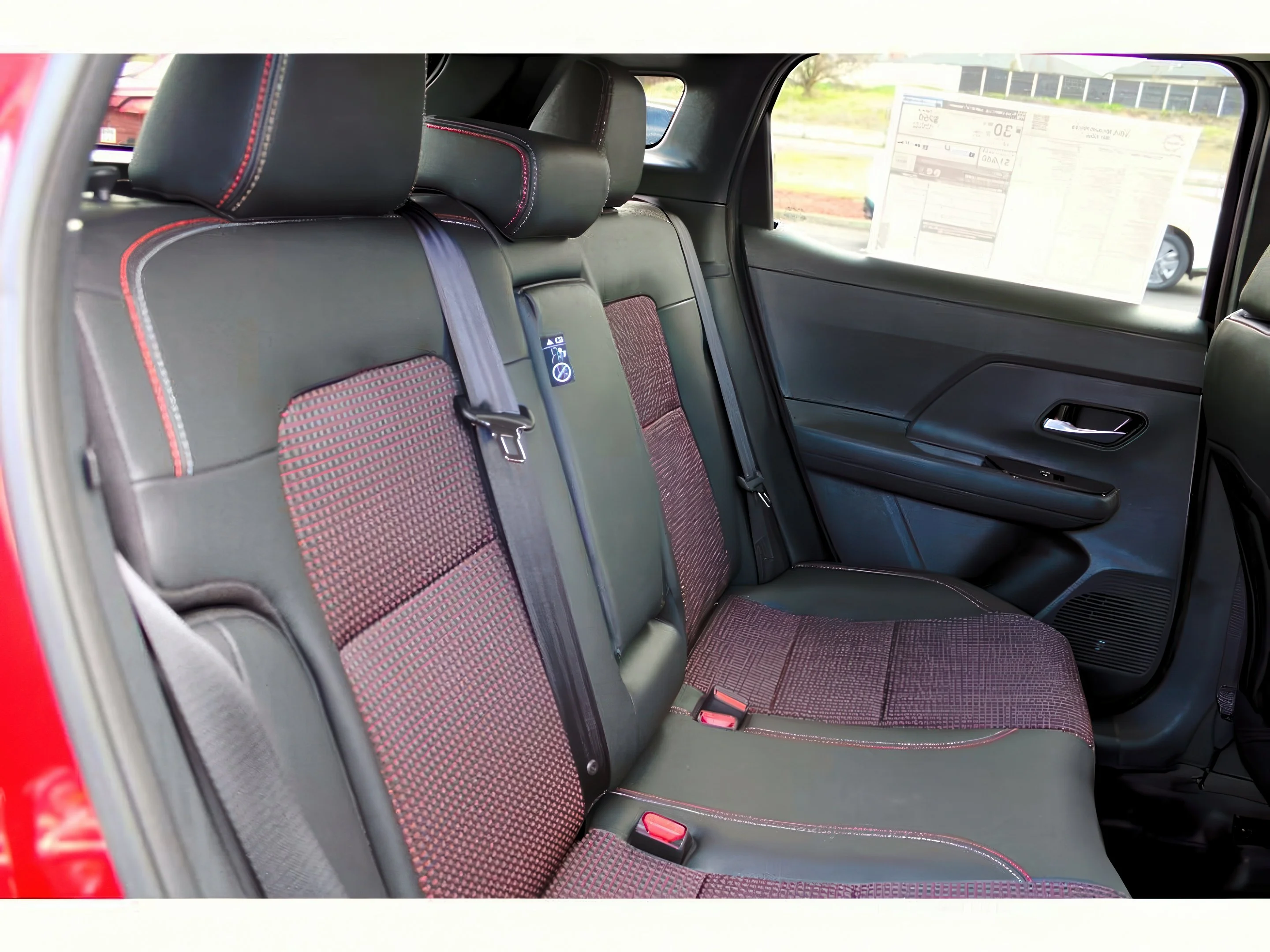 2026 Nissan KICKS SR AWD - Photo 25