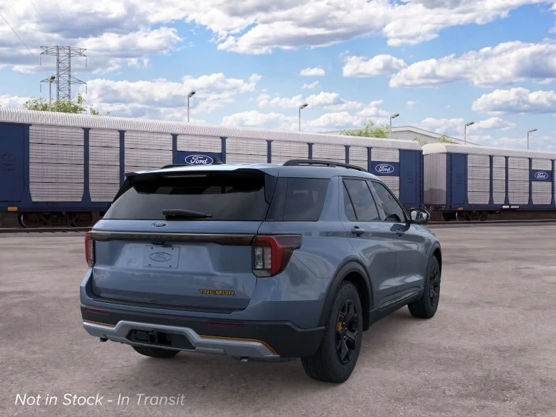 New 2026 Vapor Blue Metallic Ford Tremor® image 9