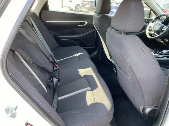 Used 2022 Gray Hyundai SEL image 22