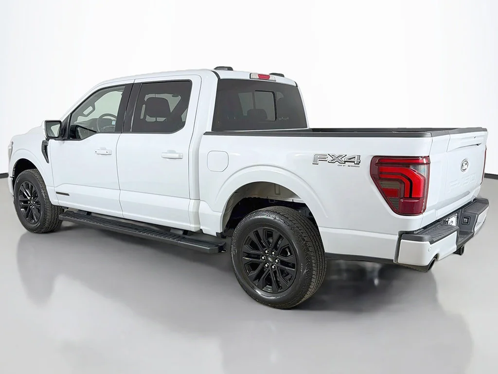 Used 2025 Space White Metallic Ford Lariat image 12