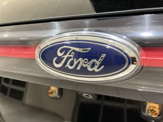 2016 Ford Edge SEL - Photo 28