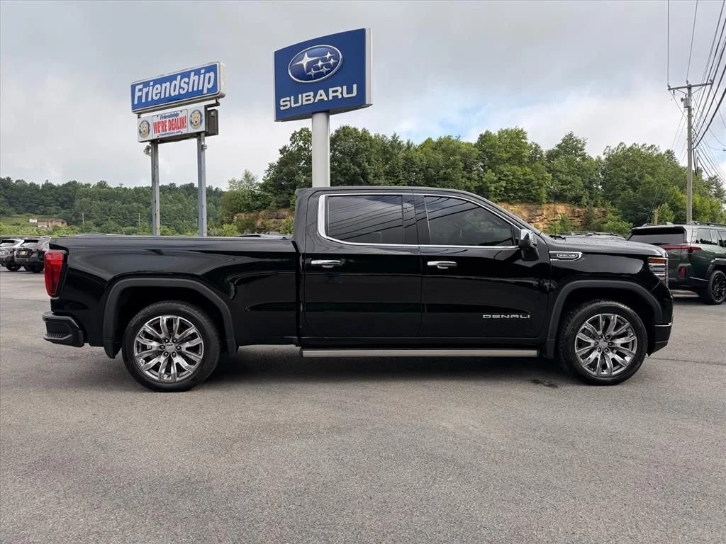 Used 2023 Black GMC Denali image 13