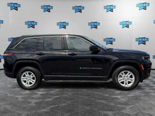 Certified Used 2023 Black Jeep Laredo image 7