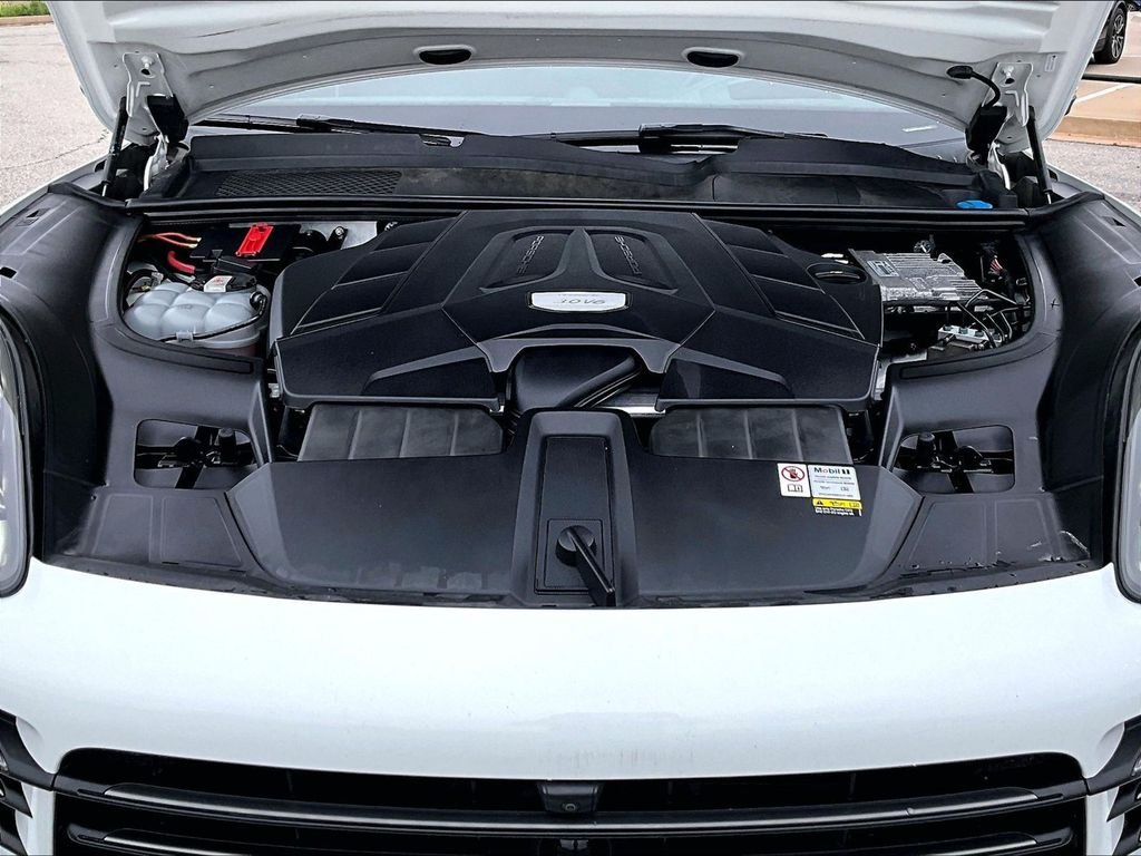 Used 2023 White Porsche Platinum Edition image 23