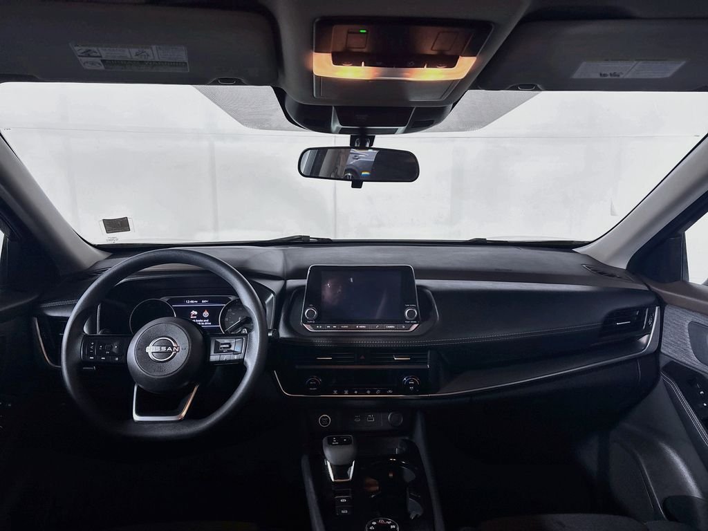 Used 2023 Gun Metallic Nissan SV image 12