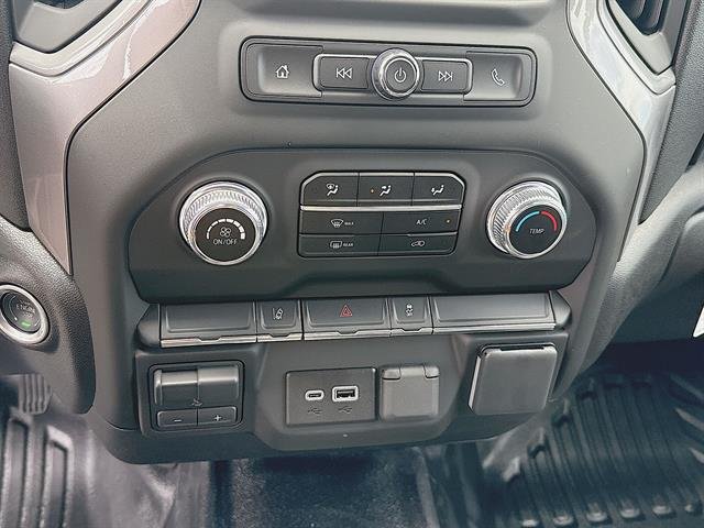 2025 GMC Sierra 3500HD Pro - Photo 17