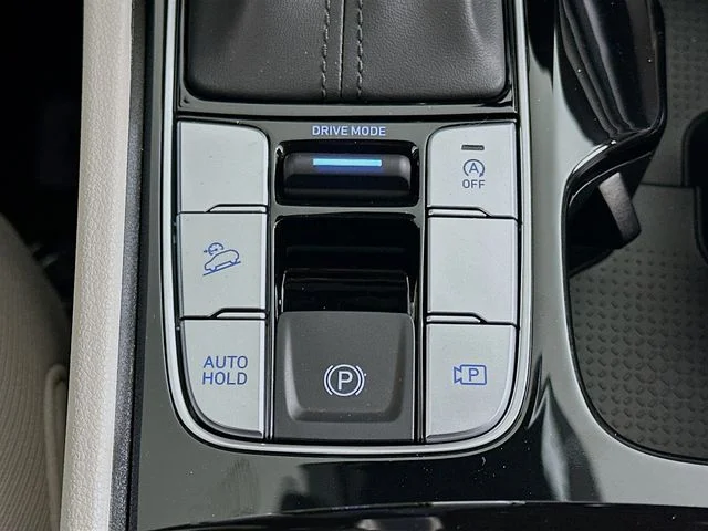 New 2026 Hyundai TUCSON SEL