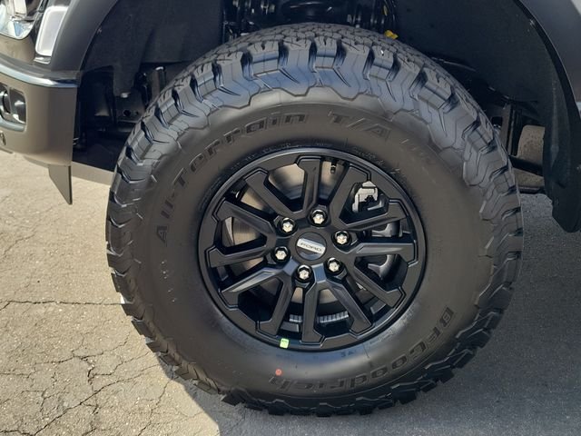 New 2026 Agate Black Metallic Ford Raptor® image 29