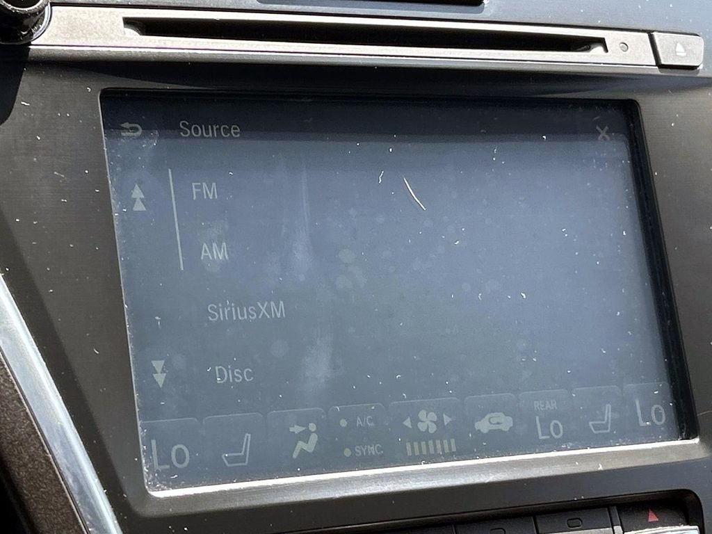 Used 2018 Silver Acura 3.5L image 29